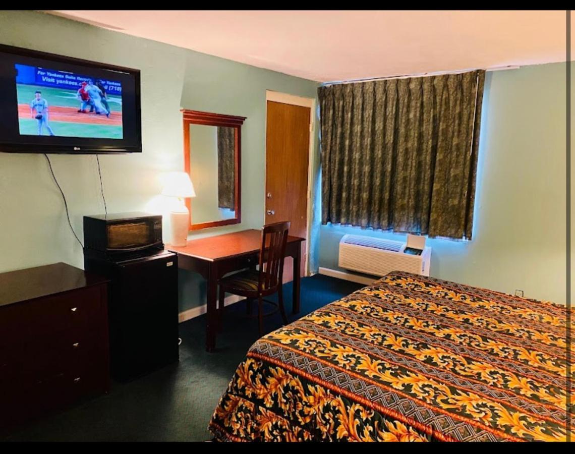 Economy Inn Of Greenville, Near Ecu Health Center Exteriör bild